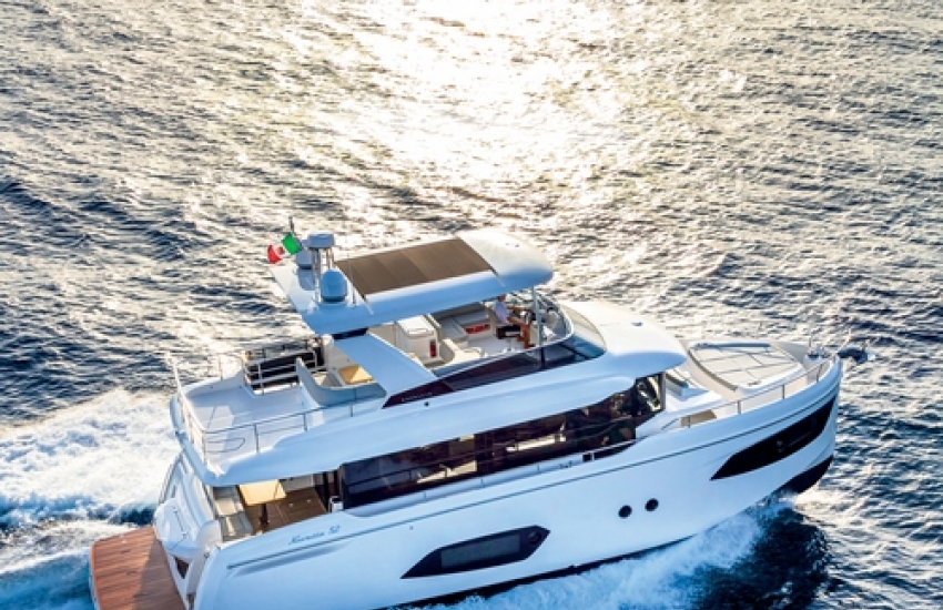Absolute Navetta 52 concessionnaire Modern Boat Cannes Ma