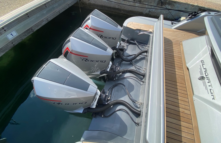 Canados Gladiator 493 - Modern Boat - Cannes Mandelieu Bateau disponible