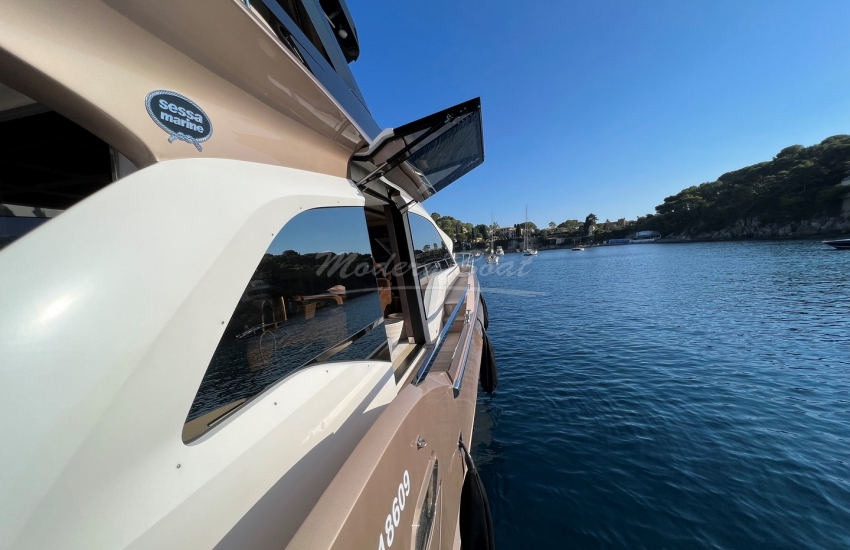 SESSA F68 Gullwing Bateau disponible Modern Boat Cannes Mandelieu France