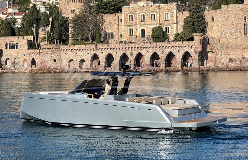 PARDO 43 - Occasion disponible Modern Boat Cannes Mandelieu