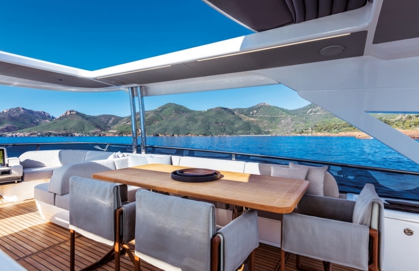 Absolute Navetta 73 Concessionnaire Modern Boat Cannes Mandelieu