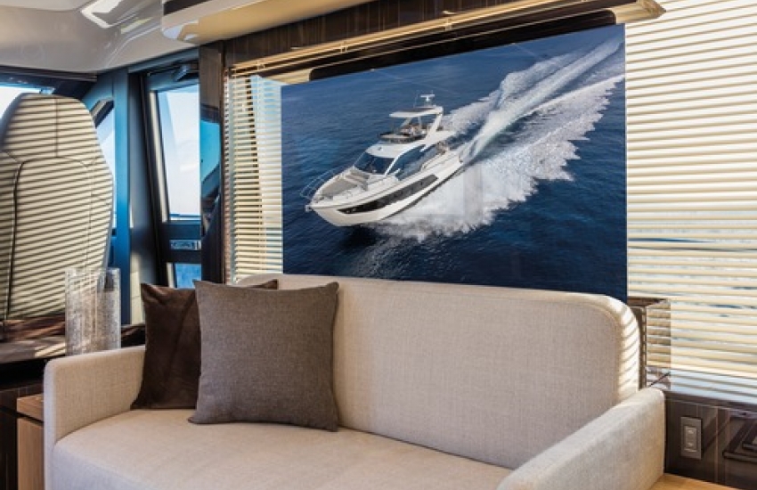 Absolute 62 FLY Concessionnaire Modern Boat Cannes Mandelieu
