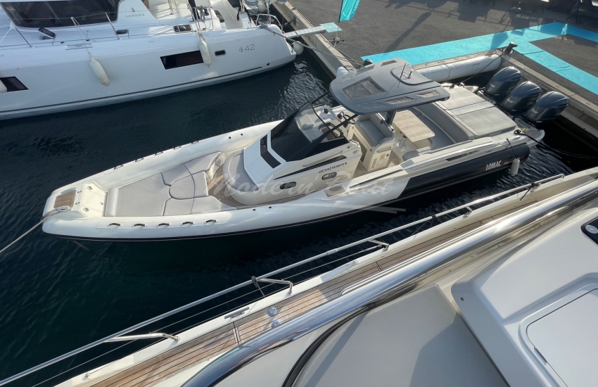 LOMAC Gran Turismo 12 Disponible Modern Boat Cannes Mandelieu