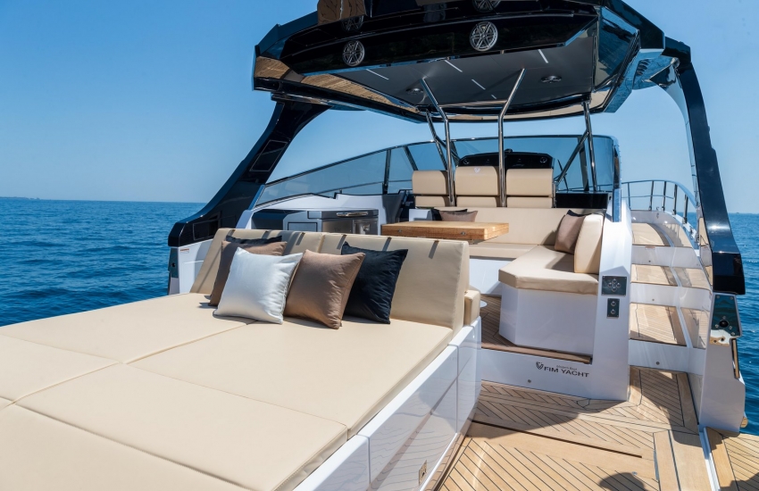 FIM 470 Regina - Bateau disponible Modern Boat Cannes Mandelieu